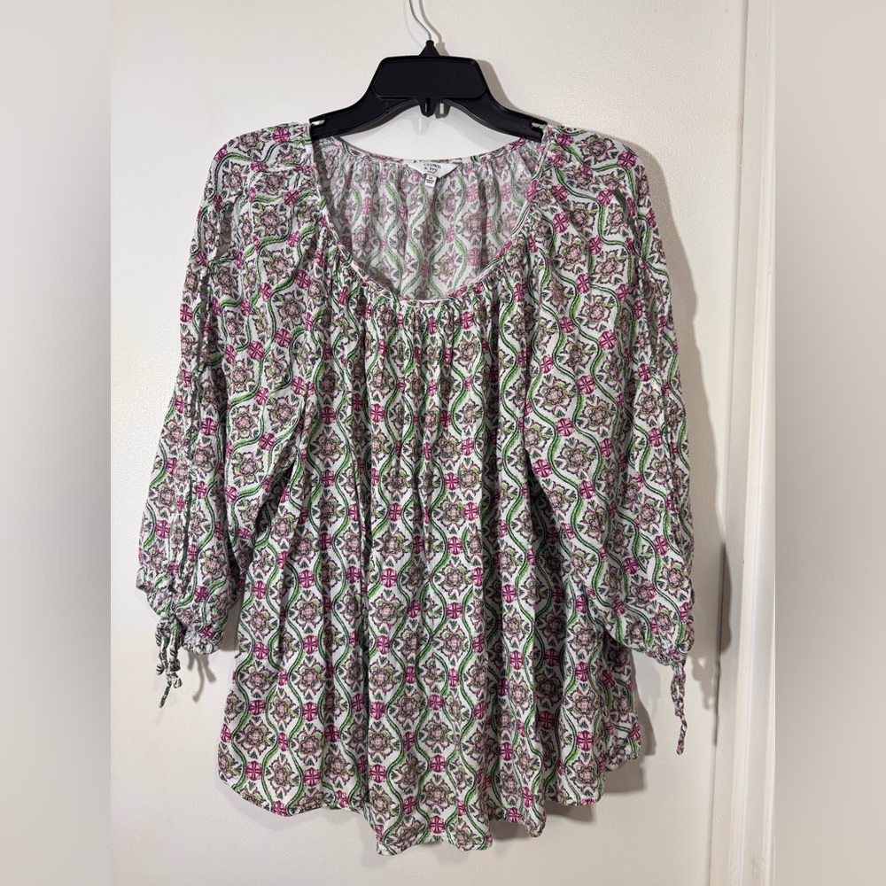 Crown & Ivy Pink and Green 3/4 Sleeve Ruffled Blouse
